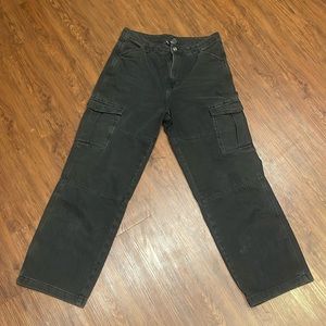 Black, H & M cargo pants